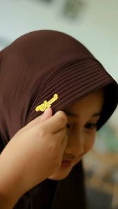 Jilbab Anak Sd Tk Jersey Akrilik Ukuran S & M Kerudung Sekolah Anak Pita Rempel Zafira Hijab Sekolah Pramuka Kerudung Anak Sekolah Tanggung