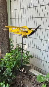 3D Metal Airplane Weather Vane Anti-Corrosion Outdoor Wind Direction Indicator & Garden Decor Plane Windmill