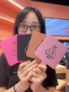 3ce Cầm Tay Trang Điểm Nhỏ Gọn Hình Vuông Đơn Giản Dễ Thương Cầm Tay Trang Điểm Tiện Lợi Cho Bé Gái Gương Trang Điểm Làm Đẹp