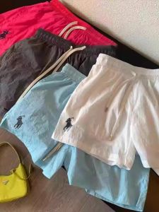 กางเกงขาสั้นสปอร์ตแห้งเร็วพิมพ์ลายม้ารบไซส์ใหญ่สำหรับผู้หญิงในช่วงฤดูร้อน กางเกงขายาวเอวสูง กางเกงขายาวทรงหลวม เอวยางยืด