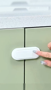 ที่ล็อคประตู ล็อคตู้เย็น ตัวล็อคลิ้นชัก ที่ล็อคตู้ ที่ล็อคกันเด็กเปิดประตู ตัวล็อคลิ้นชัก