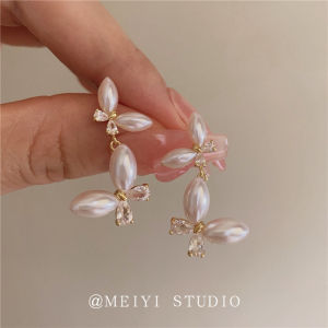 Dish Painting ~ Fancy French Pearl Zircon Patchwork Butterfly Earrings Fairy Light Luxury Work Clothing Sweet Earrings