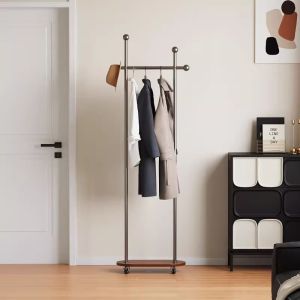 ตู้เสื้อผ้าแบบยืนได้สไตล์ย้อนยุค ตู้เสื้อผ้าแบบเคลื่อนที่ได้สำหรับห้องนอน ตู้เสื้อผ้าแบบแขวนสำหรับใช้ในบ้าน ตู้เสื้อผ้าแบบมีโครงเหล็กสีสันสดใส