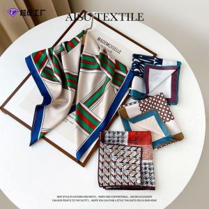 Fashionable Double-Sided Printed Silk Scarf 70cm Trendy Ladies Decorative Square Scarf Neck Warmer Shoulder Shawl Polyester Fiber