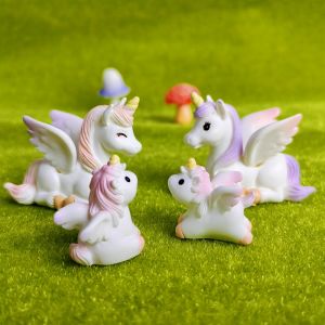 4pc Unicorn Family Set Animal Gift Decoration Resin Craft Miniature Figure Tiny For Bonsai Microlandscape Fairy Garden Decor
