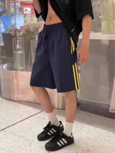 Quần Short Thể Thao Nam Nhanh Khô Màu Xanh Lam Ba Sọc Mỏng Mùa Hè Bằng Lụa Băng Quần Bóng Rổ Sọc Mỹ Quần Short Thể Thao