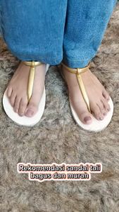 Sandal Wanita Tali Gold Lentur Empuk Nyaman