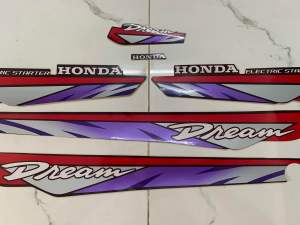 Bộ tem Dream lùn đời 94 hàng nhập Thái Lan chất lượng cao dành trang trí riêng cho dòng xe này tem in lụa tẩy phim màu sắc cực đ ẹp và bền như tem hãng giá bán cực tốt bán lẻ như bán sỉ