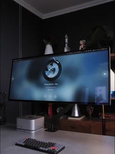 AOC | Heavy-Duty 12kg Monitor Arm with Perforated Lift and Rotate Function
