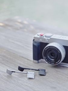 JJC | JJC X-E5 Thumb Grip for Fujifilm Fuji X-E5 XE5 Camera With Shutter Release Button Hot Shoe Thumb Rest Support Grip Holder