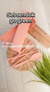 SENDOK GARPU SUMPIT PORTABLE SET / ALAT MAKAN BAHAN ALAMI JERAMI GANDUM / SENDOK MAKAN / SENDOK JERAMI GANDUM