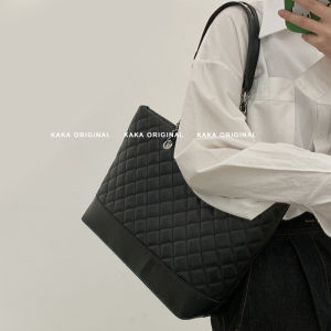 Large Capacity Diamond Check Bag Womens Summer 2022 New Versatile Fashion Chain Shoulder Bag Portable Shopping Bag Tote Bag