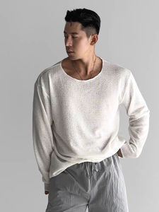 เสื้อยืดผู้ชายวิ่งกลางแจ้งแบบหลวมแขนยาวผ้าไหมน้ำแข็งกันแดด เสื้อคลุมกันหนาวแบบมีช่องว่างคอตั้ง ปี 2024 ฤดูร้อน สีพื้น