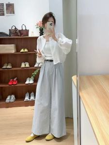 White Sun Protection Shirt Blue Casual Pants Anti-Aging Cool Loose Feeling Three-Piece Set Womens Fashion Summer Outfit