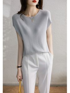 Italian Fashion House Womens Short Sleeve Knitted Silk Top Crewneck Design for Summer Cool Comfortable Fit