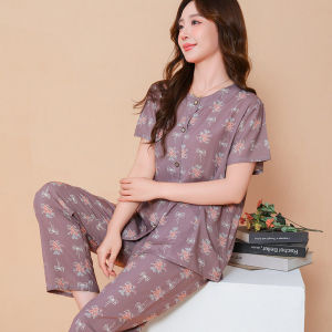 DTHN | Breathable Cotton Silk Sleepwear Set with Short Sleeve and Capri Pants for Elderly