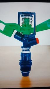 Béc tưới cánh đập chuồn chuồn 3 tia BB-922 phun mưa 360 độ kiểu Taiwan màu xanh lá (BB-922RX-3T)