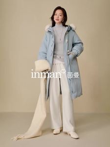 INMAN | Áo Khoác Dài Bông Có Mũ Cổ Lông Tháo Dời Được Nút Sừng Tay Phồng