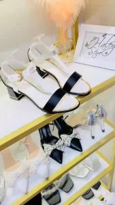 Giày sandal 1X HALEY STORE 5cm gót vuông mũi hở quai đen chữ đá khóa cài tiểu thư đi chơi đi học đi tiệc đi làm