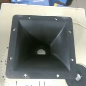 Họng loa treble kèn vuông kích thước 23 x 23 cm nhựa dày-1 cái