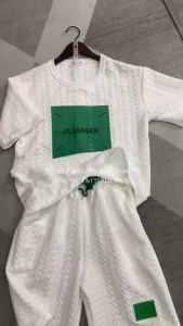 เสื้อเซ็ต AVONE สีดำ.ขาว+กางเกงขาสั้น เสื้อผู้ชาย กางเกงขาสั้น กางเกงขาสั้น ดีไซน์ ขนาด M48