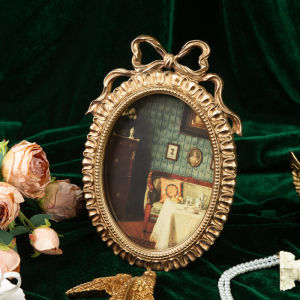 French Style Gold Vintage Butterfly Knot Photo Frame Relief Painting Frame Oval Desktop Ornament Background Wall Decorative Painting Hanging