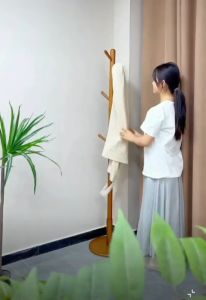 【In Stock-ships within 24H】Solid Wood Coat Rack Floor-Standing Bedroom Cloakroom Clothes and Bag Rack Simple Modern 實木衣帽架