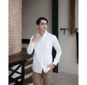 Kemeja Putih  laki laki Lengan Panjang Kemeja Lengan Panjang Kemeja Polos Putih