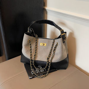 Retro Chain Link Tote Bag Womens Crossbody Diamond Pattern PU Leather Handbag Stylish Korean Version Fashionable Travel Bag