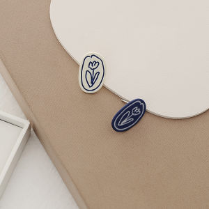 Blue Tulip Shaped Clip-On Earrings Womens Fashion Jewelry No Piercing Required Trendy Design Korean Style Alloy Ear Cuffs