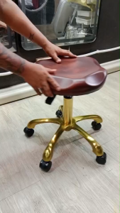 🔥ส่งฟรีทั่วไทย🔥เก้าอี้ช่าง สีน้ำตาล เลือกขาได้ 4 แบบ ตามสไตล์ ที่ลูกค้าต้องการ ในราคาพิเศษ