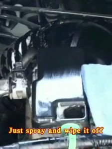 【1 Bottle Lasts 12 Years】Engine Cleaner Spray car foam cleaner spray Quick Degreaser Interior 650ML