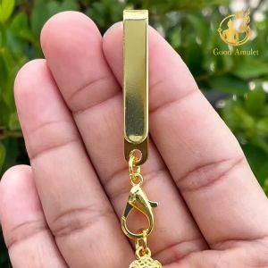 แหนบห้อยพระทองไมครอน แบบที่ 6 ไม่ลอก ไม่ดำ งานสวย สีทน คุณภาพดี ติดเสื้อแน่น พกติดตัวได้ตลอด