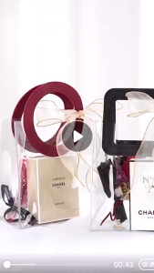 PVC Transparent Bags Souvenir Tote Bag Reusable Gift Bag Candy Bag Present Packaging Handbag for Christmas Party Wedding