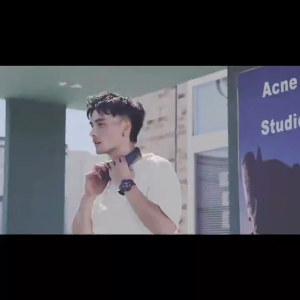 Portable neck-hanging fan silent USB rechargeable fan bladeless fan personal cooling fan for outdoor use in summer office fana