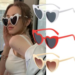 Love Vintage Sunglasses Red White Against UV Rays Sunglasses High Quality Fashion Accessories