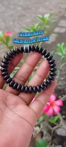 Gelang Kayu Galih Kelor Hitam Ukuran 10mm: Aksesoris E-commerce Unik