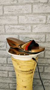 Sandal wanita Kijang wanita/ Sandal Kayu Jepang/ Kijang Amerlin/Merlin/ Kijang Pelangi