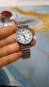 Đồng hồ nữ Future Club mặt dạ quang second hand si nhật- đã qua sử dụng