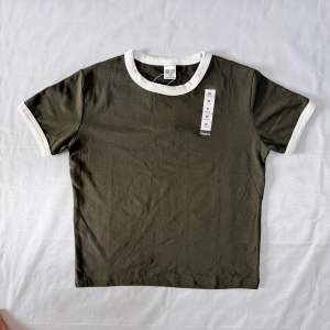 Un!qI0 Contrast Full length Tshirt Tops