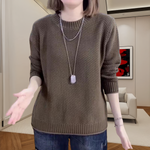 เสื้อสเวตเตอร์ถักคอปกกลมแขนยาวทรงหลวมสำหรับผู้หญิง ฤดูใบไม้ร่วง 2024 เสื้อตัวบนทรงหลวมไซส์ใหญ่ สไตล์เกาหลี เสื้อผ้าทำงาน
