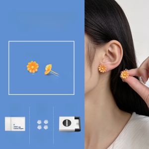 Medical Grade Bio-ceramic Daisy Earrings Sleeping No Removal Fashionable Ear Bone Studs Original Design Fresh out Jewelry