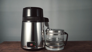 Pure Water Distiller Machine 304 Stainless Steel 4L Electric Distillation Purifier Distilled Water Machine With Dual Temperature Display for Home Office Dental Lab 750W