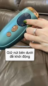 Máy triệt lông IPL cầm tay xung 990000 sử dụng công nghệ cao kết hợp với trẻ hóa làn da Bảo Hành 12 tháng