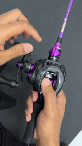 SeaHunter Turbo MAX 8.1:1 Gear ratio BC Reel PancingDrad Clicker 12+1 Ball Bearings Double-sealed Stainless Steel High-performance Silent Operation Max Drag 5-8kg Aluminum Alloy Spool & Handle Arm Carbon Fiber Body Baitcasting Reel