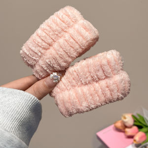 Vòng Tay Thấm Hút Mồ Hôi Thể Thao Đơn Giản Chống Thấm Nước Khăn Vệ Sinh Tay Đồ Trang Sức Thời Trang Mới Dây Thun Mùa Đông 2023