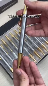 Bút ký cao cấp vỏ kim loại sơn tĩnh điện nét 0.7mm ruột baker xoay và bấm.