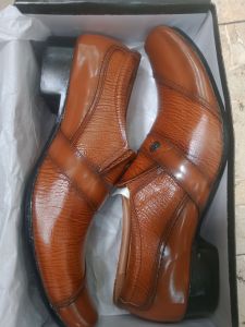 sepatu pantofel pria dewasa bahan kulit