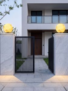 VINCAN | Gate Pillar Lamp