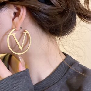 Exaggerated Earring Hoops Unique Beautiful Large Circle Stud Earrings Luxury Womens Fashion Jewelry Alloy Plated Silver Gold